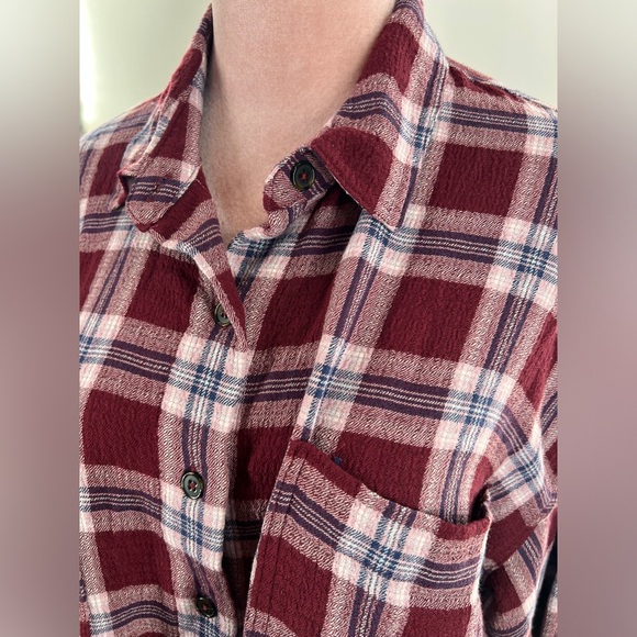 EUC Forever 21 Plaid Button Front Shirt - Picture 9 of 12